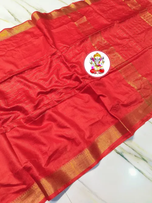 Authentic Mangalagiri Silk with Fine Handloom Weaving & Rich Texture